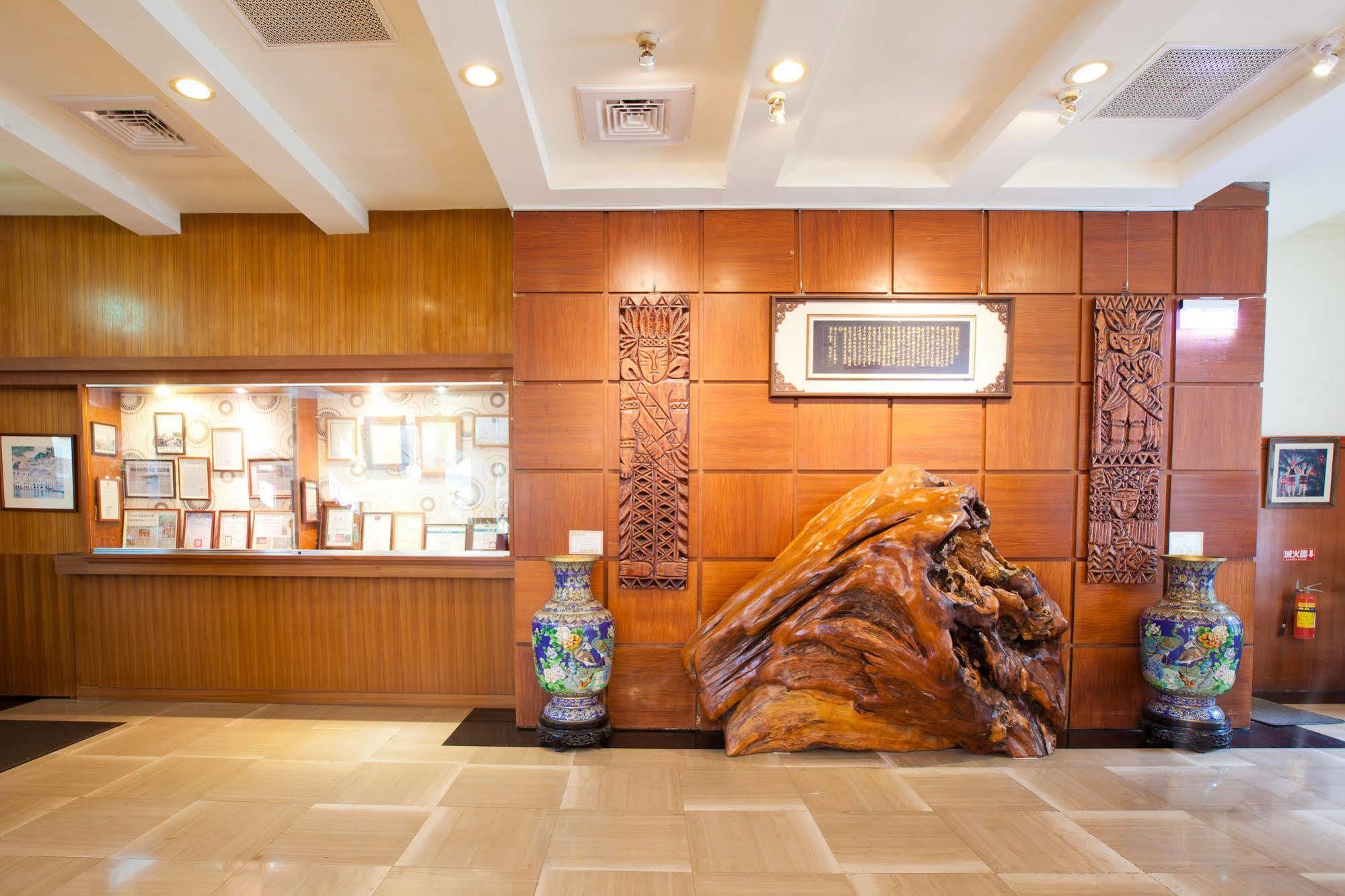 Lakeside Resort Nantou Ngoại thất bức ảnh