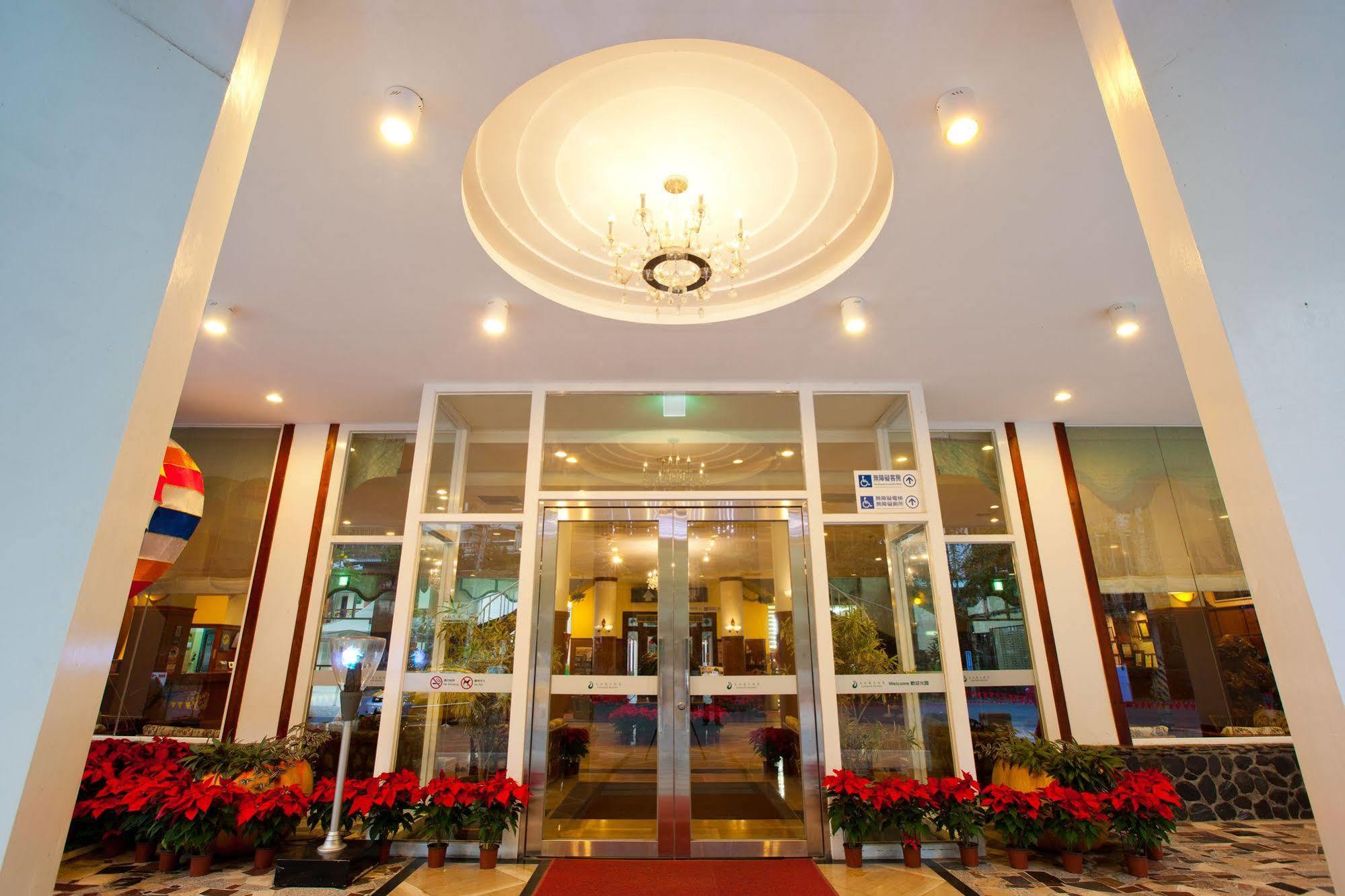 Lakeside Resort Nantou Ngoại thất bức ảnh